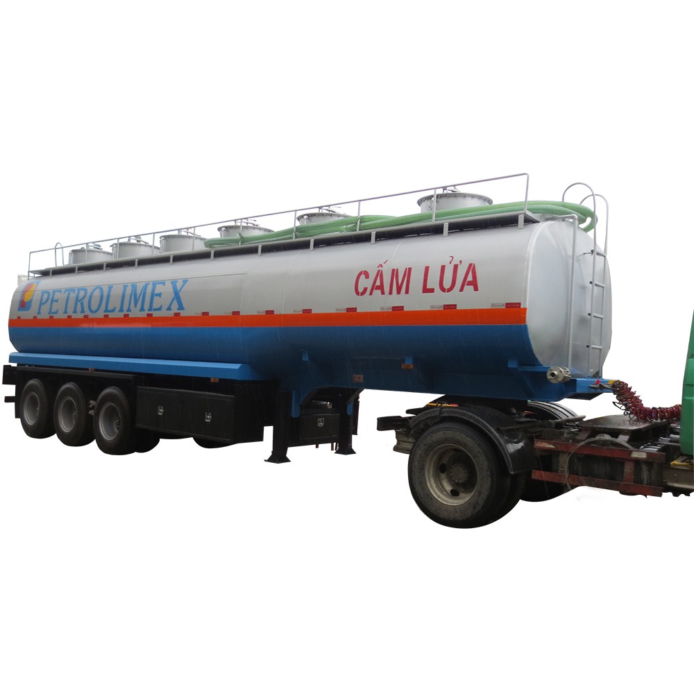 3 assige olietank oplegger 45000 liter