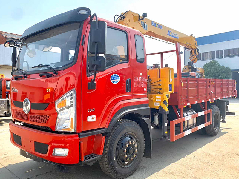 Marktsamenvatting: Wat is de prijs van een Dongfeng Changxing hijskraan op wielen met een draagvermogen van 5 ton?